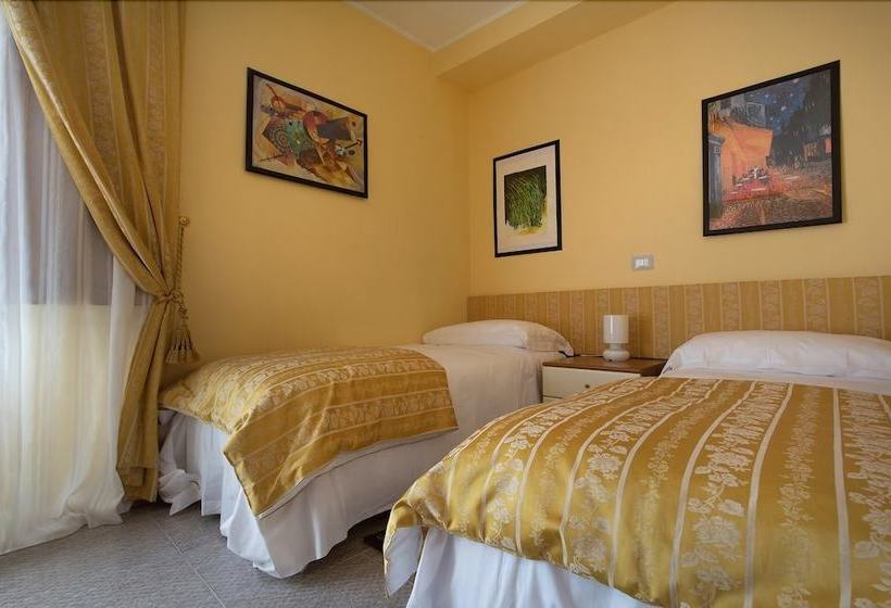 مبيت وإفطار Vibo In Centro