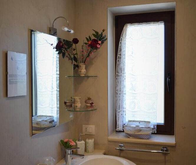 تختخواب و صبحانه Casa Delle Rondini