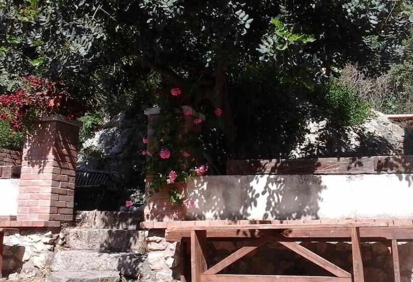 Bed and Breakfast La Ginestra