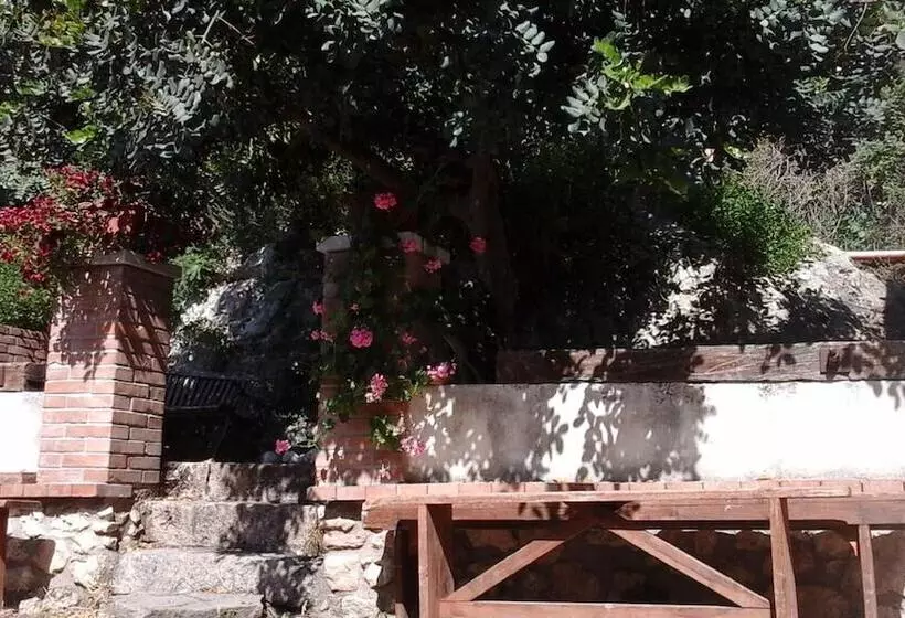Bed and Breakfast La Ginestra