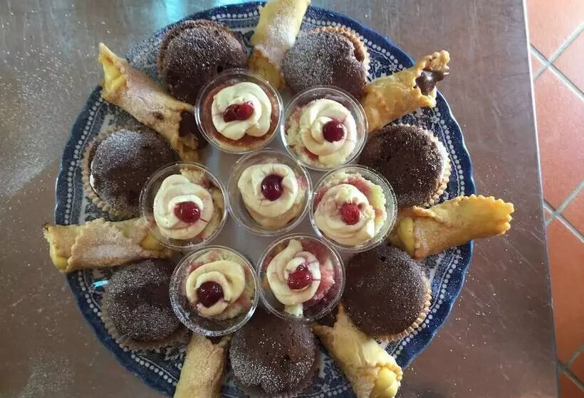 田舎風ホテル La Fonte