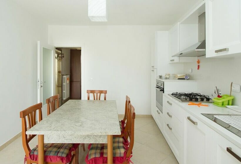 住宿加早餐  La Casa Di Gaetano E Vittoria