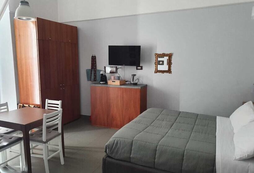 تختخواب و صبحانه La Dimora Dei Reali