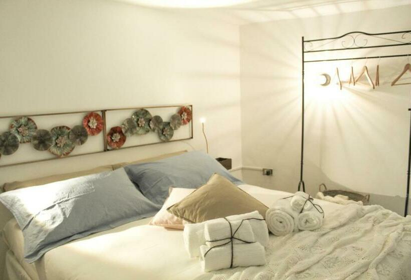 تختخواب و صبحانه Li Suluri