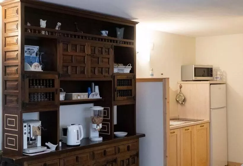 تختخواب و صبحانه Villa Lina Bed&breakfast