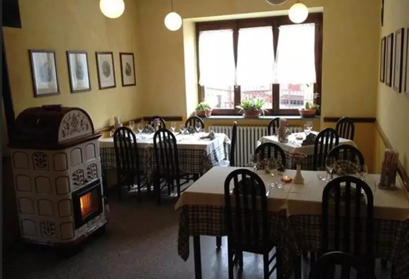 ホテル Rododendro