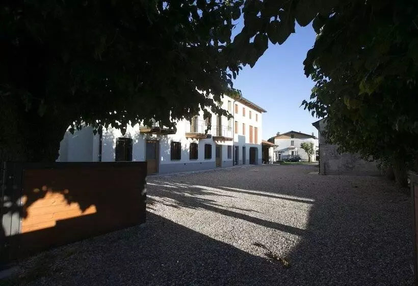 田舎風ホテル Agriturismo Mestroni