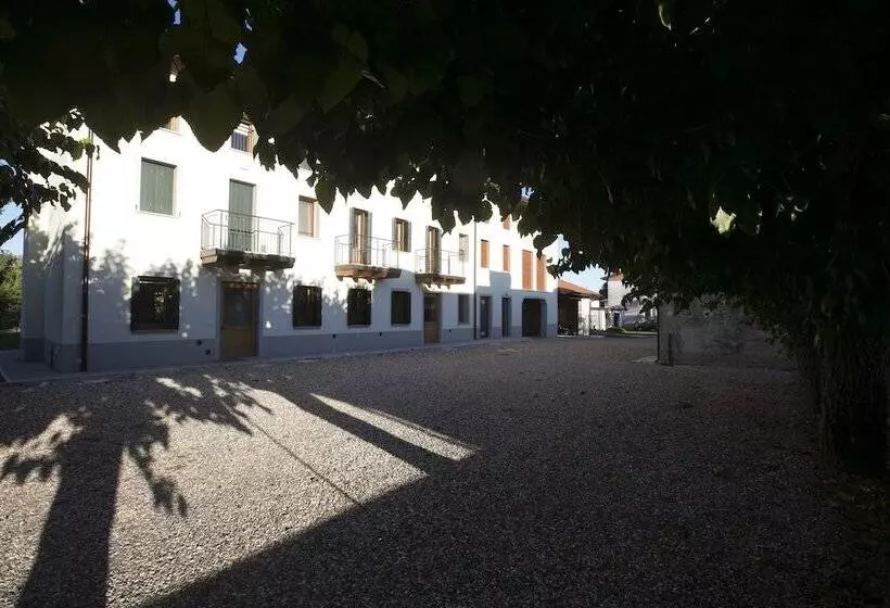 田舎風ホテル Agriturismo Mestroni