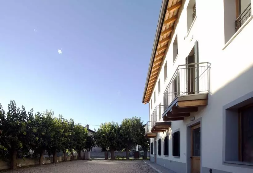 田舎風ホテル Agriturismo Mestroni