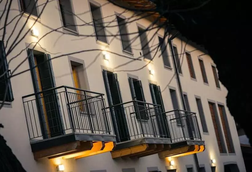 田舎風ホテル Agriturismo Mestroni