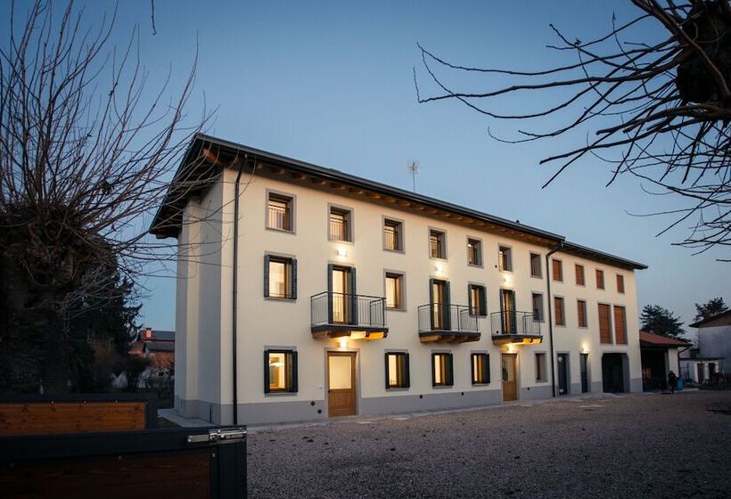 교외 호텔 Agriturismo Mestroni