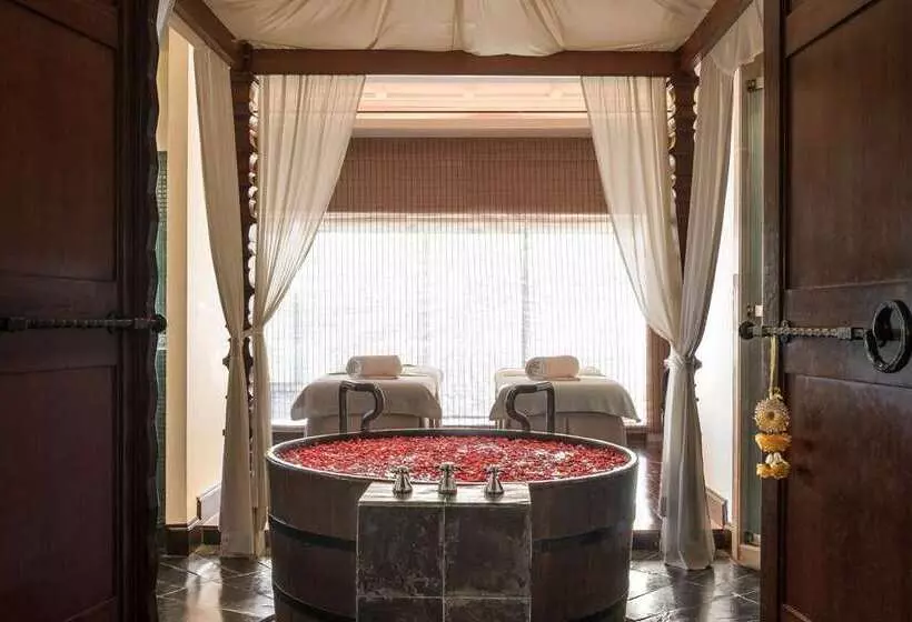 Hilton Hua Hin Resort & Spa