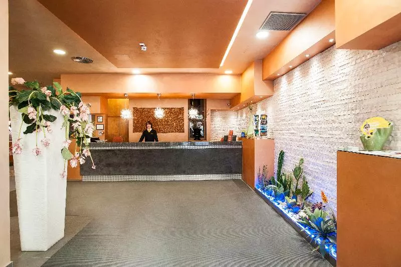 酒店 Albergo Athenaeum