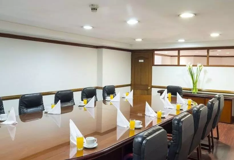 فندق Bogota Regency Usaquen