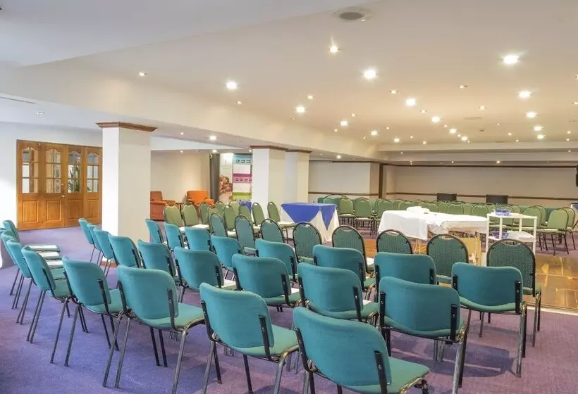 فندق Bogota Regency Usaquen