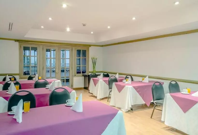 فندق Bogota Regency Usaquen