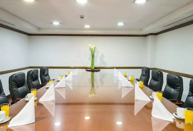 فندق Bogota Regency Usaquen