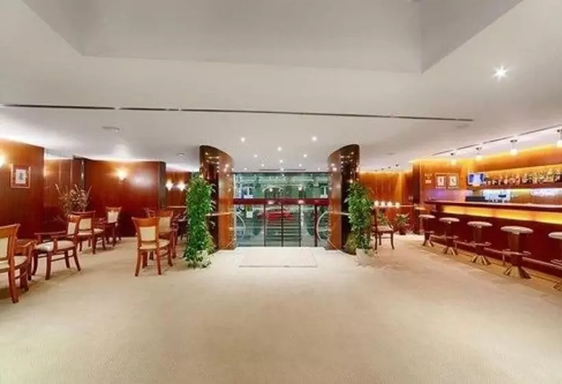 هتل Duke Romana City Center