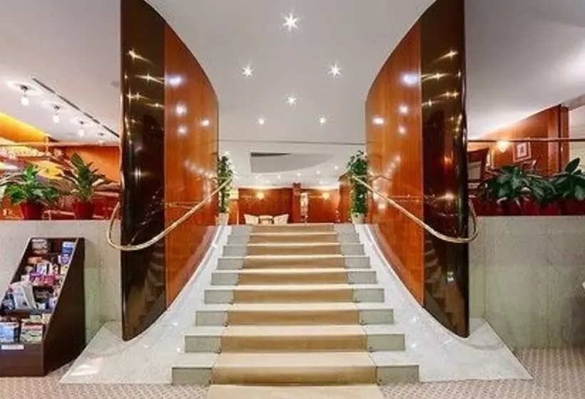 هتل Duke Romana City Center