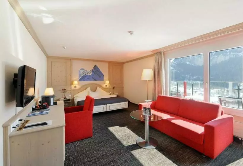 酒店 Eiger Mountain & Soul Resort