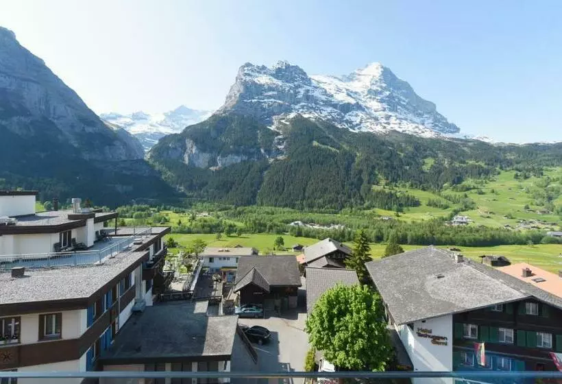 酒店 Eiger Mountain & Soul Resort