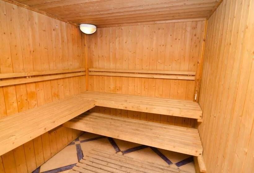 호텔 Flora Wellness & Beauty