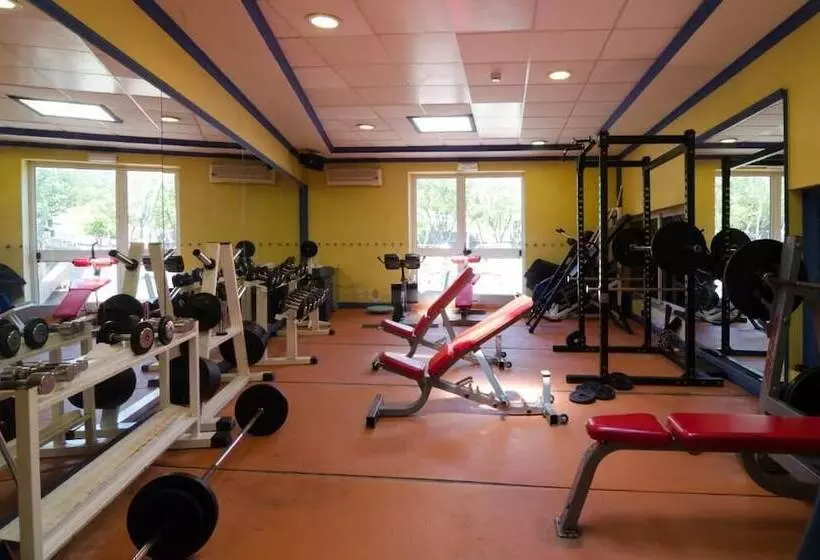 호텔 Flora Wellness & Beauty