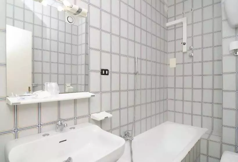 호텔 Flora Wellness & Beauty