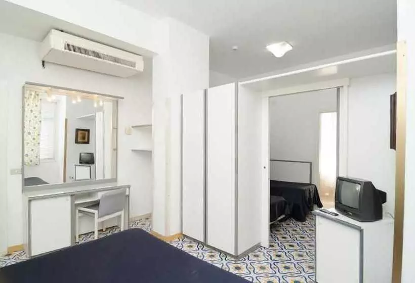 호텔 Flora Wellness & Beauty