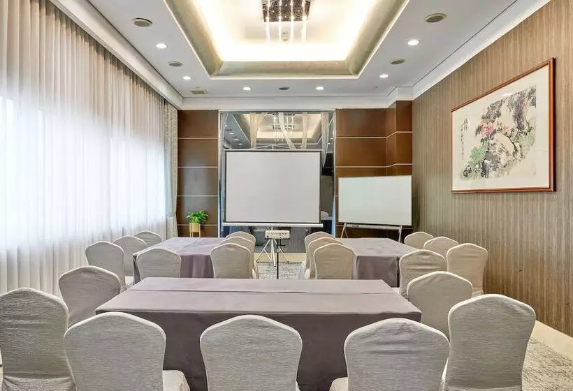 فندق Hangzhou Tower