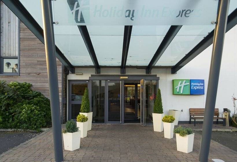هتل Holiday Inn Express Cambridge, An Ihg