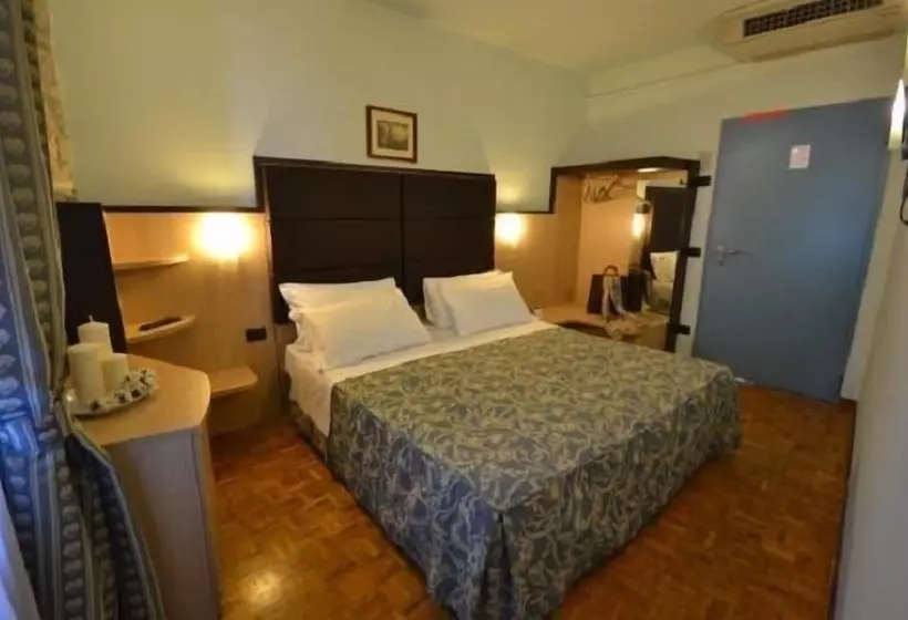 Отель Il Castello