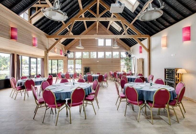 Hôtel Les Ormes Domaine Et Resort