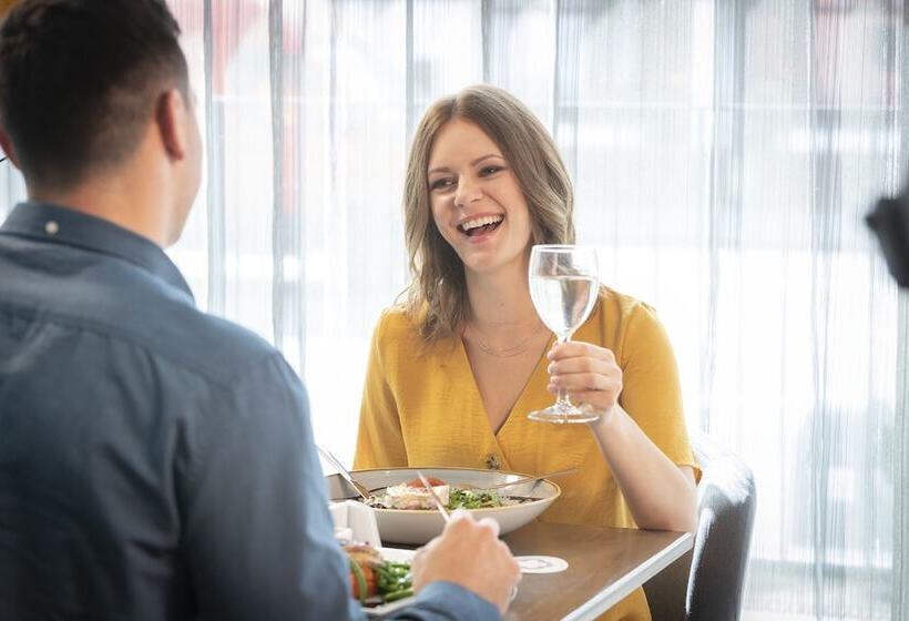 Maldron Hotel Belfast International Airport