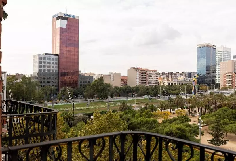 Отель Onix Fira