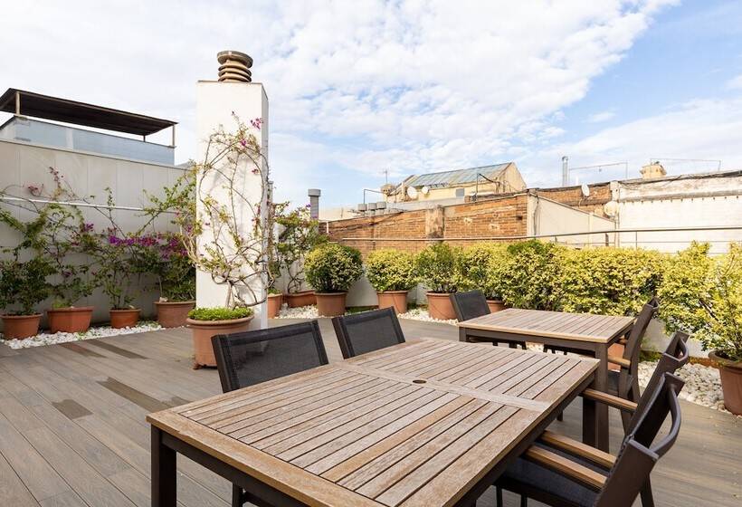 Отель Onix Fira