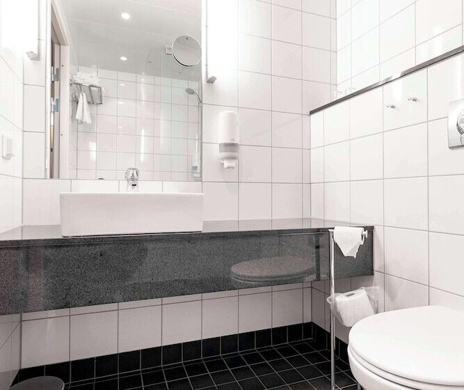 בית מלון כפרי Aiden By Best Western Haugesund Airport