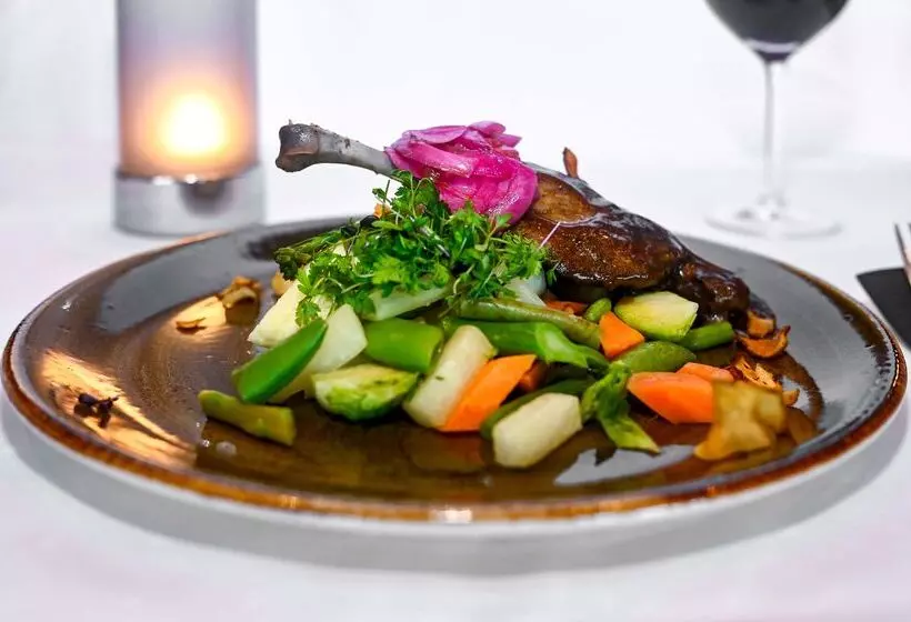 Park Inn By Radisson Oslo Airport Hotel West