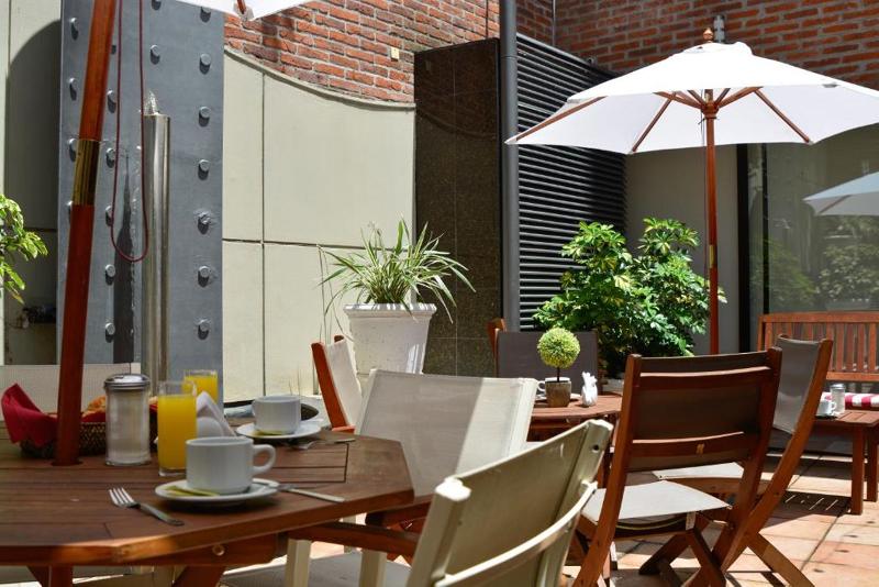 ホテル Pocitos Plaza