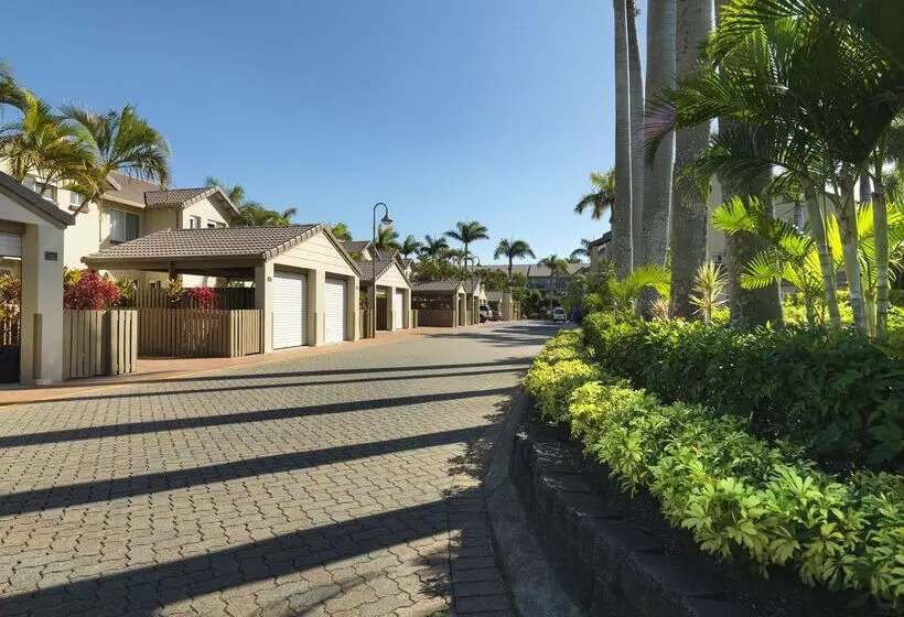 Oaks Sunshine Coast Oasis Resort