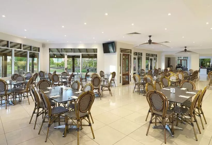 Oaks Sunshine Coast Oasis Resort