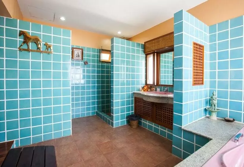 Resort The Aiyapura Koh Chang