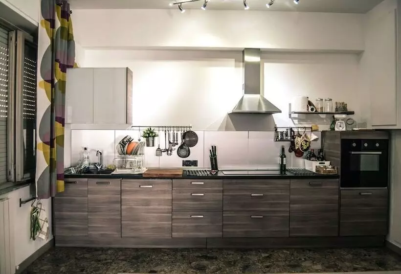 Aamiaismajoitus (B&B) La Casa Di Adua