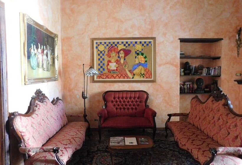 تختخواب و صبحانه Old Garden