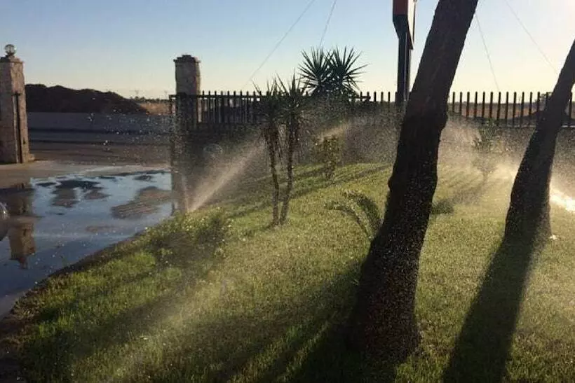 簡易ホテル Chisari