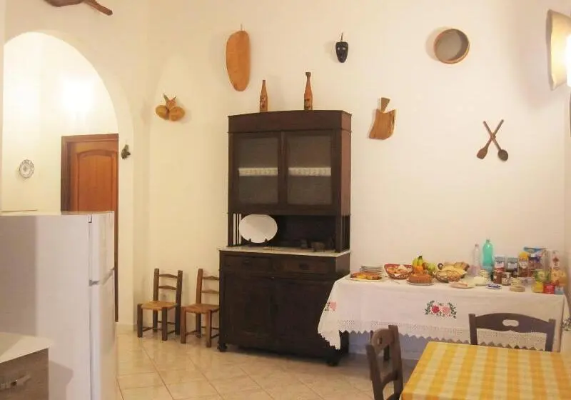 Aamiaismajoitus (B&B) I Fenicotteri