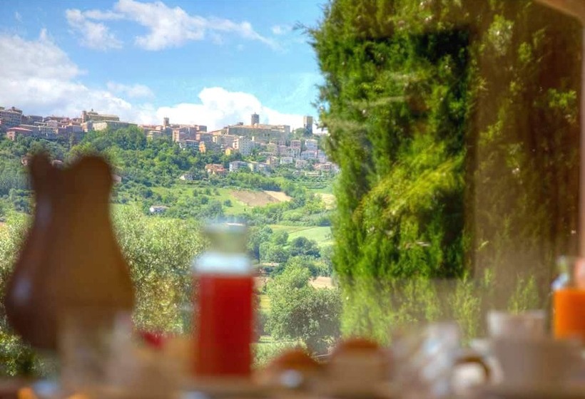 住宿加早餐  Bellafiora Affittacamere