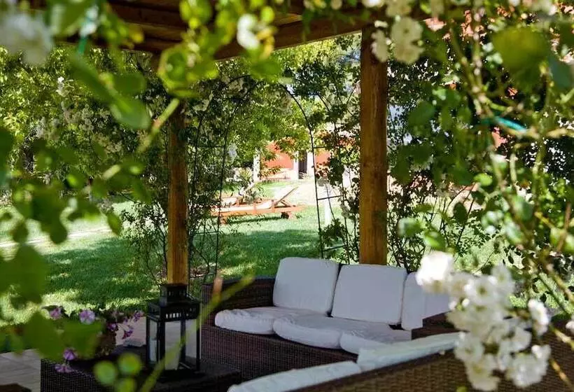 Aamiaismajoitus (B&B) Bellafiora Affittacamere