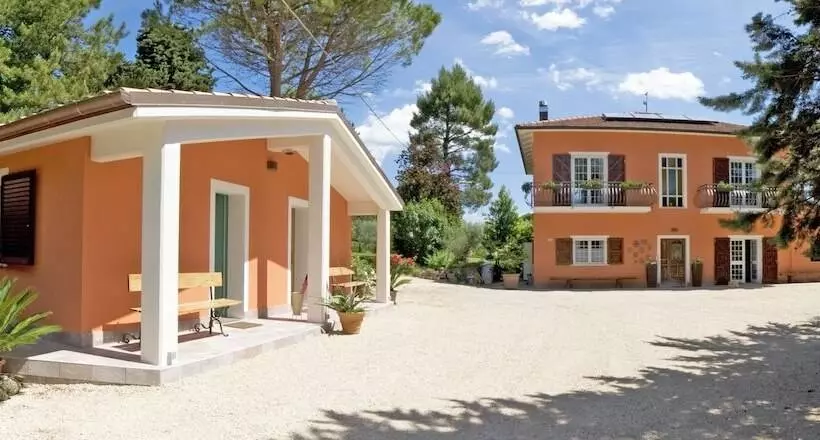 Aamiaismajoitus (B&B) Bellafiora Affittacamere
