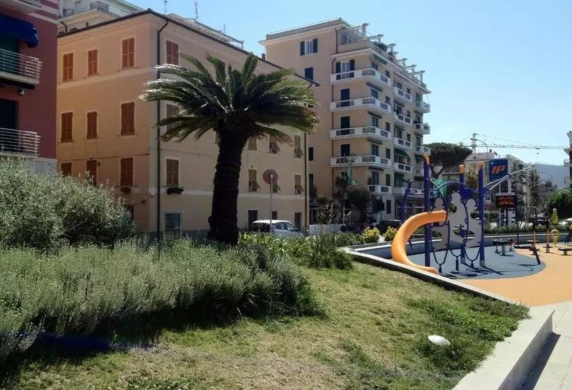 Hotel Giardino Al Mare